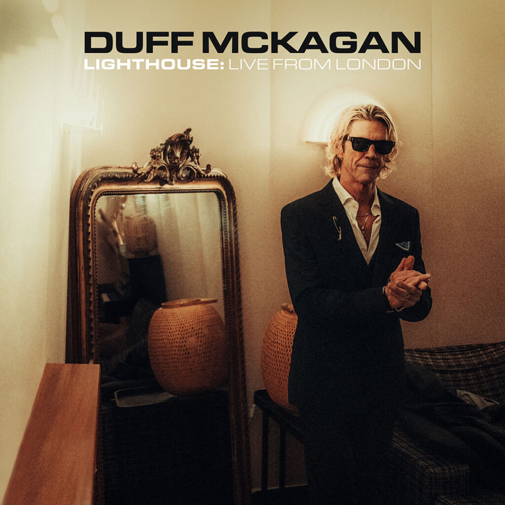 DUFF MCKAGAN UNVEILS LIGHTHOUSE LIVE FROM LONDON