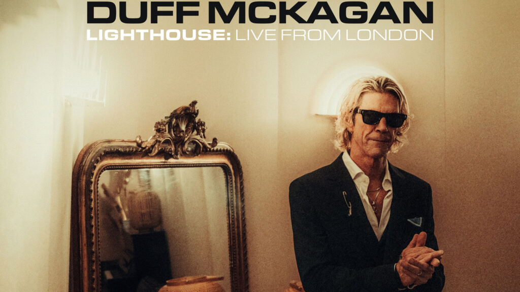 DUFF MCKAGAN UNVEILS LIGHTHOUSE LIVE FROM LONDON