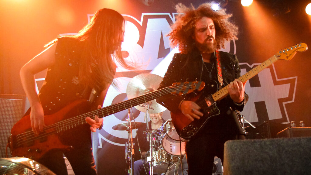 THE DUST CODA BAD TOUCH NOTTINGHAM RESCUE ROOMS