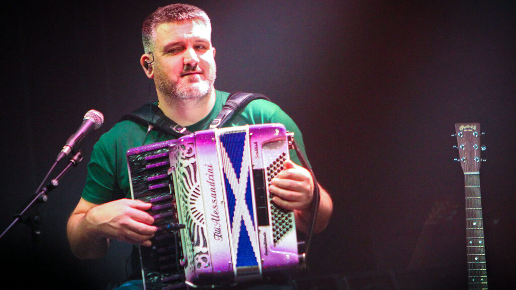 PEAT and DIESEL HOLMFIRTH PICTURE DOME