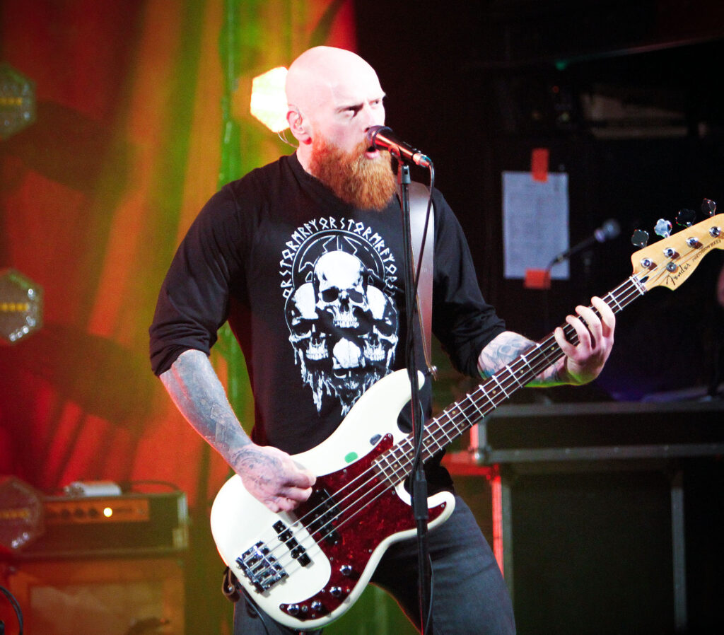 MASSIVE WAGONS HOLMFIRTH PICTURE DOME